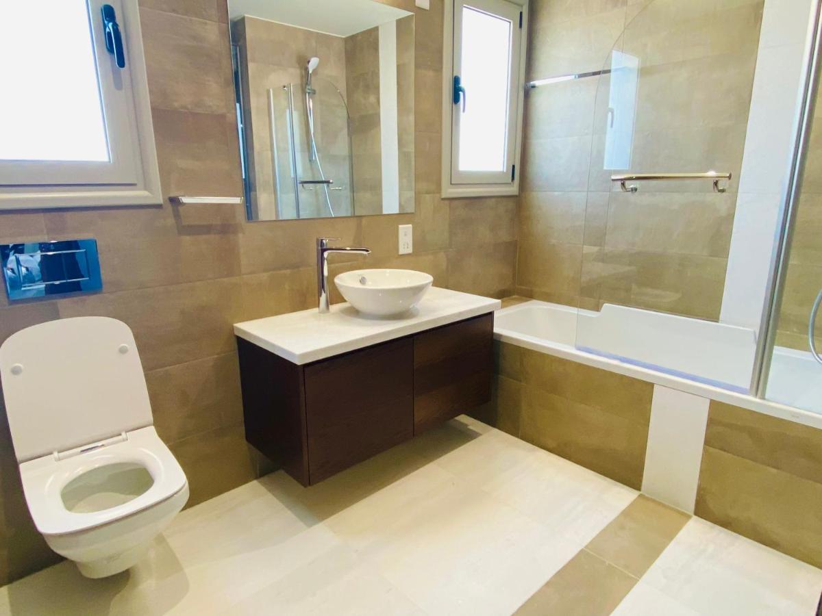 Coral Bay Beach Villa 파포스 외부 사진