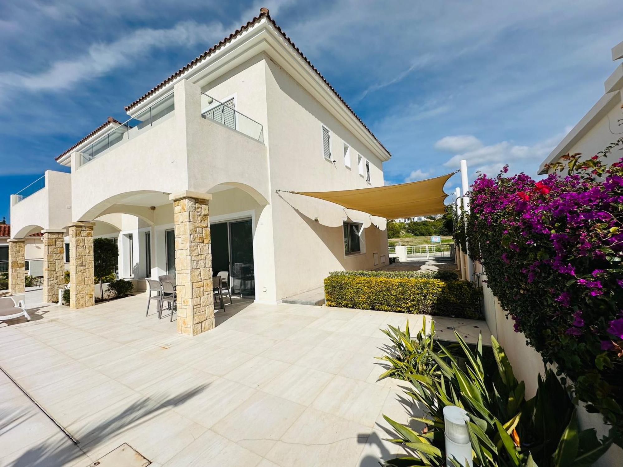 Coral Bay Beach Villa 파포스 외부 사진